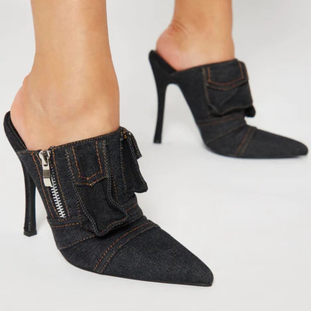 BLACK DENIM MULE PUMPS